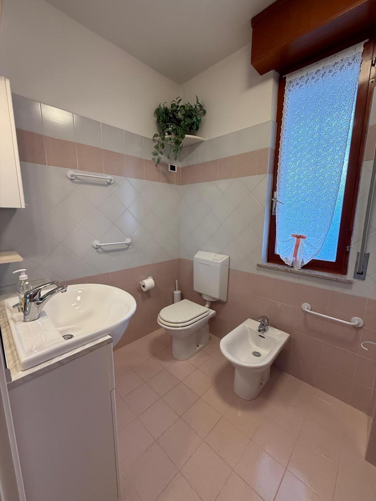 Gracious Apartment Located In The Heart Of Lignano Lignano Sabbiadoro Ngoại thất bức ảnh