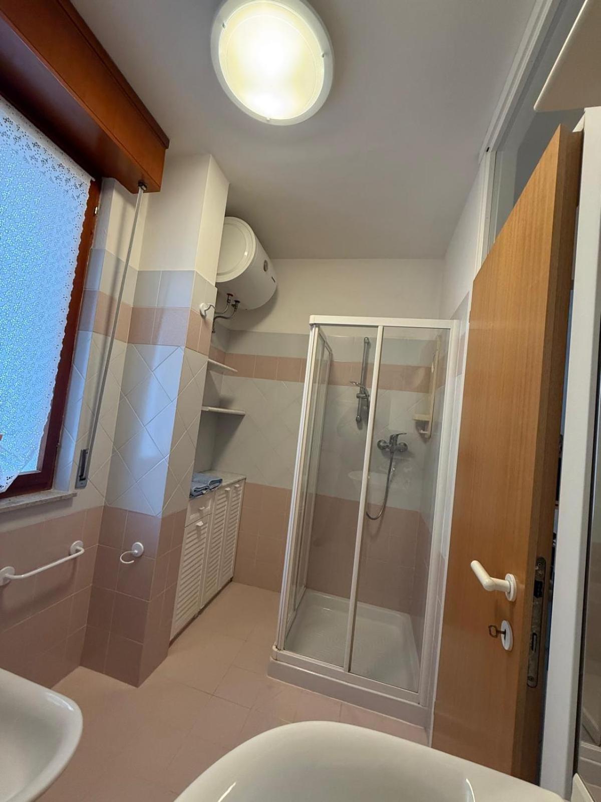 Gracious Apartment Located In The Heart Of Lignano Lignano Sabbiadoro Ngoại thất bức ảnh