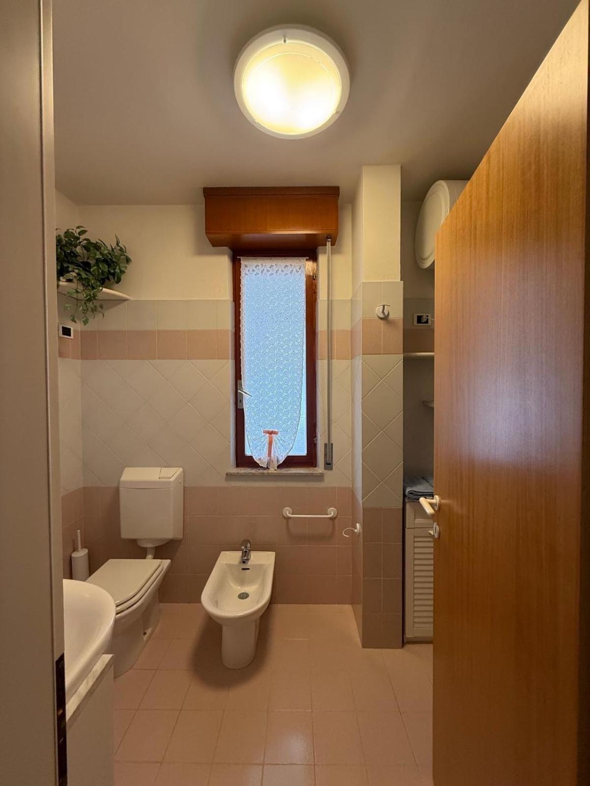 Gracious Apartment Located In The Heart Of Lignano Lignano Sabbiadoro Ngoại thất bức ảnh